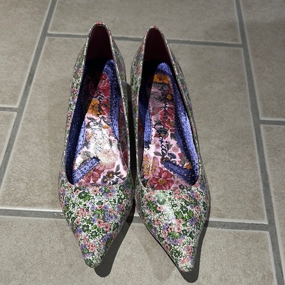 Irregular Choice Floral Women's Shoes sz 7 (38) Good Condition - Picture 1 of 7
